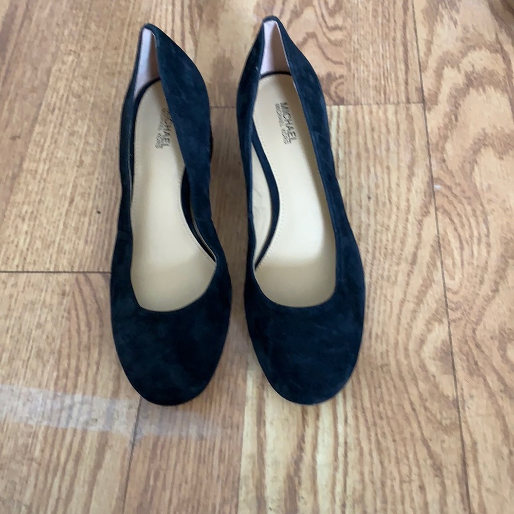 New Michael kors shoes size 7M color black